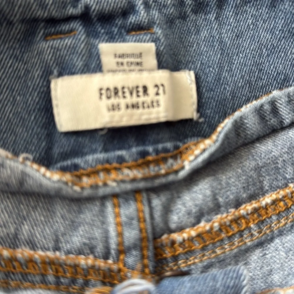 Forever 21 denim shorts, zip and button front size 27
